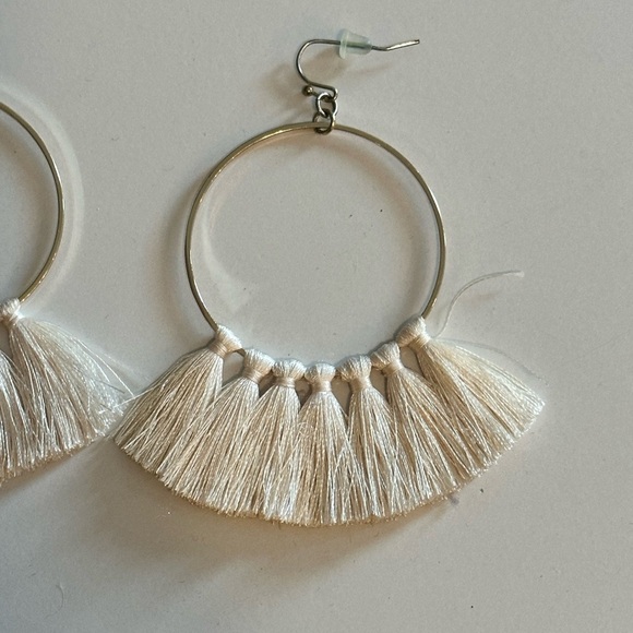 Wilde Carnation Hoops in Cream - Picture 3 of 5